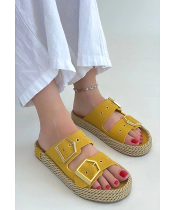 Loera Sarı Nubuk Çift Tokalı Terlik