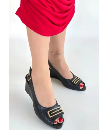 Mamba Siyah Cilt Dolgu Topuk Ayakkabı