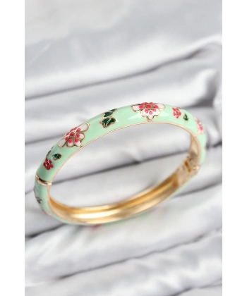 Mineli Pirinç Su Yeşili Çiçek Motifli Gold Kadın Kelepçe