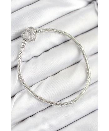Pirinç Charm Zirkon Taşlı Kalp Model Gümüş Renk Kadın Bileklik