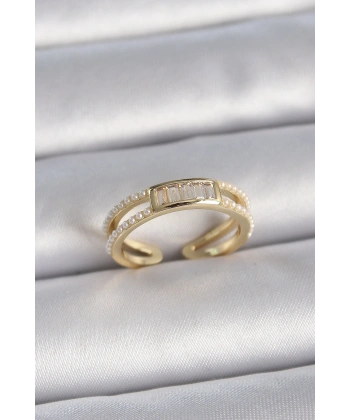 Pirinç Gold Renk Ayarlanabilir Sıralı İncili Zirkon Taş Detaylı Kadın Yüzük