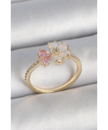 Pirinç Gold Renk Beyaz Mineli Pembe Zirkon Taşlı Çiçek Model Kadın Yüzük