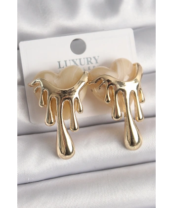 Pirinç Gold Renk Beyaz Sedefli Akan Kalp Model Kadın Küpe