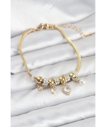 Pirinç Gold Renk Kalp Charmlı Kadın Bileklik