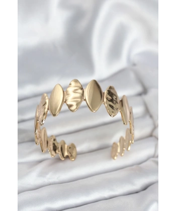 Pirinç Gold Renk Parçalı Model Kadın Bileklik