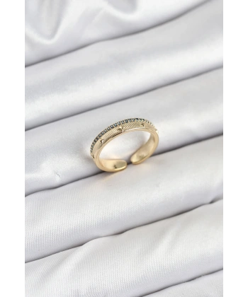 Pirinç Gold Renk Sıralı Zirkon Taşlı Kutup Yıldızı Model Kadın Yüzük