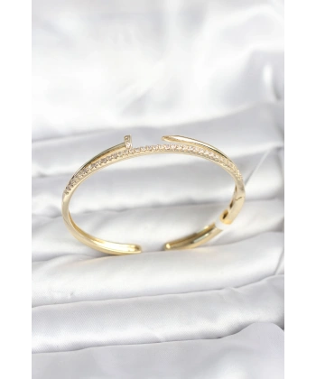 Pirinç Gold Renk Zirkon Taşlı Çivi Model Kadın Kelepçe Bileklik