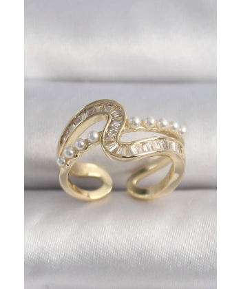 Pirinç Gold Renk Zirkon Taşlı İnci Detay VIP Seri Kadın Yüzük