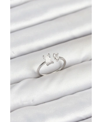 Pirinç Gold Renk Zirkon Taşlı Kadın Yüzük