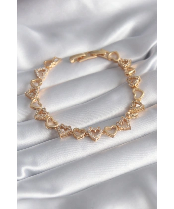 Pirinç Gold Renk Zirkon Taşlı Kalp Model VIP Seri Kadın Bileklik