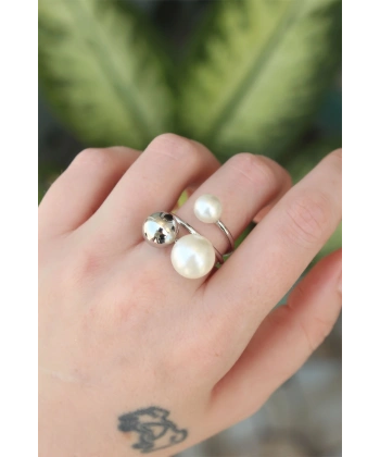 Pirinç Gümüş Renk Ayarlanabilir İnci Taşlı Yüzük
