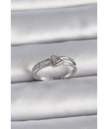 Pirinç Gümüş Renk Ayarlanabilir Zirkon Taşlı Düğüm Kalp Model Kadın Yüzük