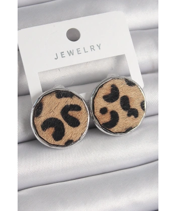 Pirinç Gümüş Renk Daire Plaka Model Leopar Desenli Kadın Küpe