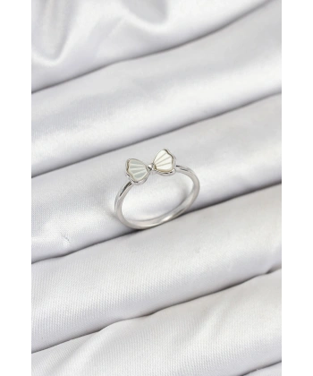 Pirinç Gümüş Renk Fiyonk Model Kadın Yüzük