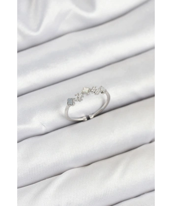 Pirinç Gümüş Renk Minimal Yonca Detaylı Kadın Yüzük