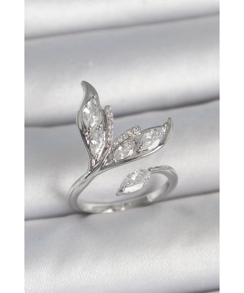 Pirinç Gümüş Renk Zirkon Taşlı Balık Kuyruğu Model Ayarlanabilir Kadın Yüzük