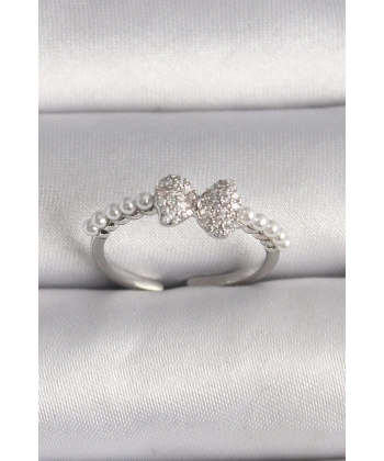 Pirinç Gümüş Renk Zirkon Taşlı Fiyonk İnci Detay Ayarlanabilir Yüzük