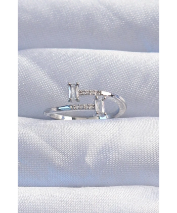 Pirinç Gümüş Renk Zirkon Taşlı Geometrik Ayarlanabilir Yüzük