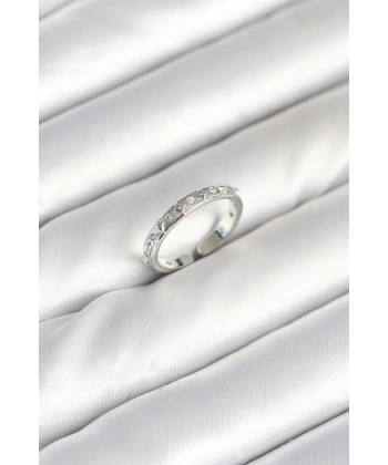 Pirinç Gümüş Renk Zirkon Taşlı Kadın Yüzük