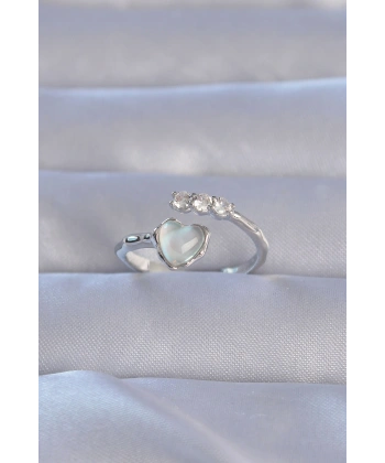 Pirinç Gümüş Renk Zirkon Taşlı Sedefli Kalp Model Ayarlanabilir Yüzük