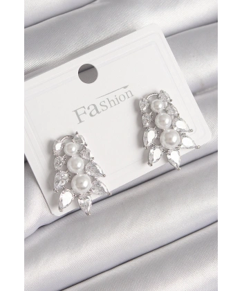 Pirinç Gümüş Renk Zirkon Taşlı Yaprak Model İnci Detay Kadın Küpe