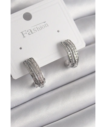 Pirinç Gümüş Renk Zirkon Taşlı Yarım Halka Model Kadın Küpe