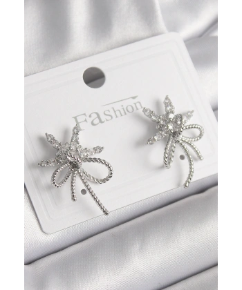 Pirinç Gümüş Renk Zirkon Taşlı Yıldız Düğüm Model Kadın Küpe