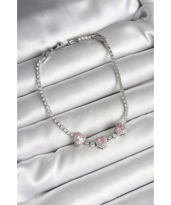 Pirinç Sıralı Pembe Kalp Figürlü Zirkon Taşlı Gümüş Renk Kadın Bileklik