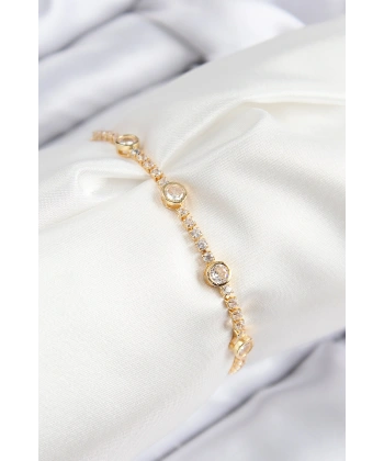 Pirinç Zirkon Taşlı Daire Model Gold Renk Asansörlü Kadın Bileklik