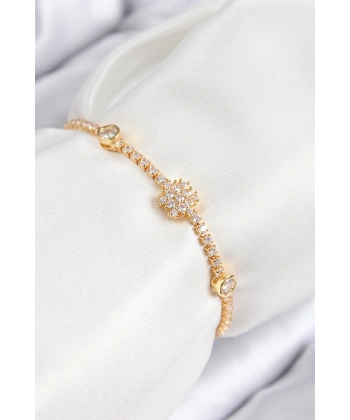 Pirinç Zirkon Taşlı Kar Tanesi Model Gold Renk Asansörlü Kadın Bileklik