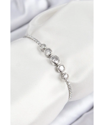 Pirinç Zirkon Taşlı Sıralı Daire Model Gümüş Renk Asansörlü Kadın Bileklik