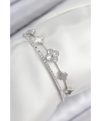 Pirinç Zirkon Taşlı Yonca Model Gümüş Renk Kadın Bileklik