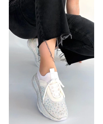 Rimay Beyaz Cilt Boncuk İşlemeli Spor Ayakkabı