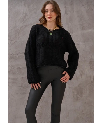 Salaş delik detaylı kazak siyah