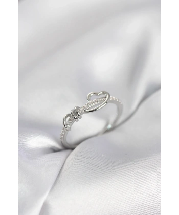 Sarmal Kalp Model Zirkon Taşlı Gümüş Renk Kadın Yüzük