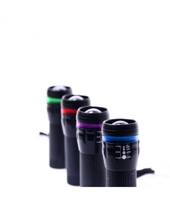 Şeritli Zoom Odaklı EL Feneri Bigem Bm-310