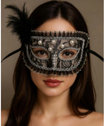 Siyah Renk Yandan Tüylü İnci İşlemeli Taşlı Dantelli Parti Maskesi 17x12 cm