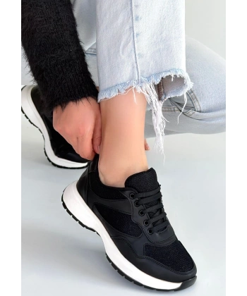 Slar Siyah Cilt Simli Bağcıklı Spor Ayakkabı