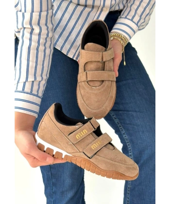 Tunga Bej Süet Cırt Cırtlı Spor Ayakkabı