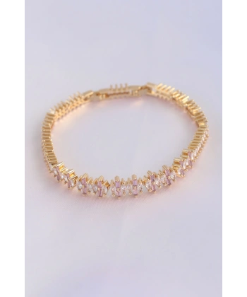 Vip Seri Pirinç Pembe Zirkon Taşlı Gold Renk Baget Model Bileklik