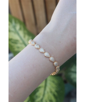 Vip Seri Pirinç Zirkon Taşlı Gold Renk Damla Model Bileklik