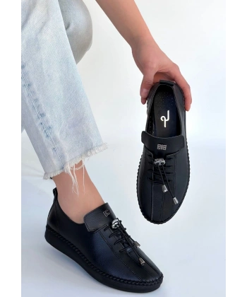 Warte Siyah Deri Bağcıklı Spor Ayakkabı