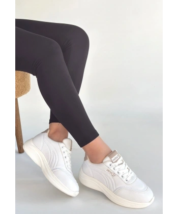 Yejja Beyaz Cilt Bağcıklı Spor Ayakkabı