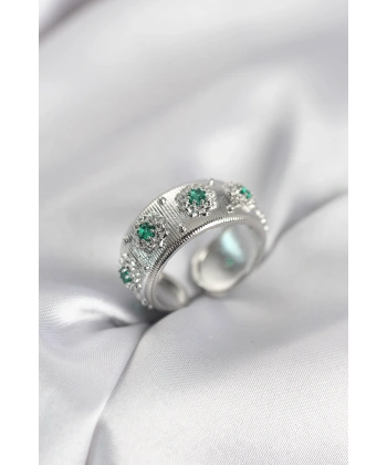 Yeşil Zirkon Taşlı Gümüş Renk Vintage Kadın Yüzük