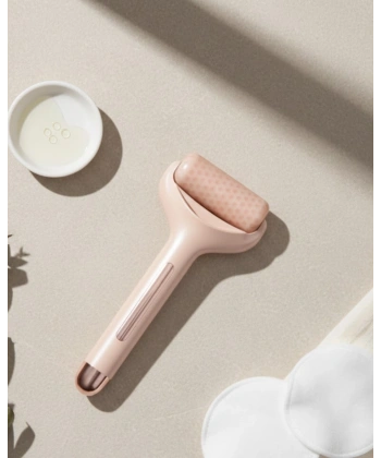 Yüz İçin Buz Silindiri Cilt Sıkılaştırıcı ve Ferahlatıcı Masaj Aleti