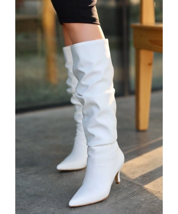 Zelya Beyaz Cilt Topuklu Çizme