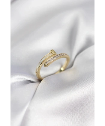 Zirkon Taşlı Gold Renk Yassı Çivi Model Kadın Yüzük