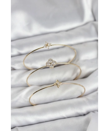 Zirkon Taşlı Gold Renk Yonca Tasarım 3lü Kadın Bileklik Kombini