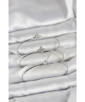 Zirkon Taşlı Gümüş Renk Yonca Model 3lü Kadın Bileklik Kombini