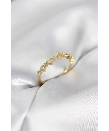 Zirkon Taşlı Pirinç Gold Renk Kadın Yüzük